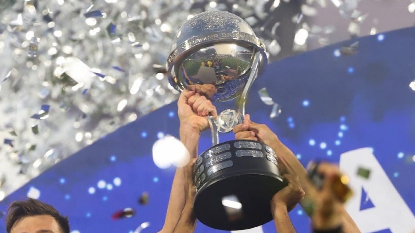 Trofeo Copa Sudamericana