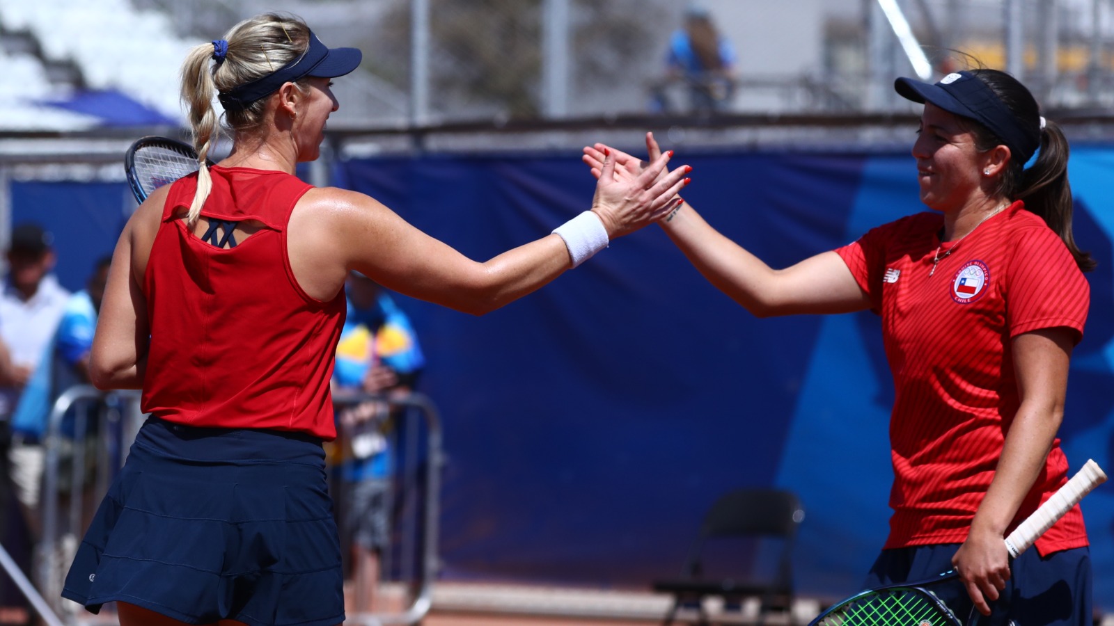 Chile luchará por una medalla en el dobles femenino en Santiago 2023