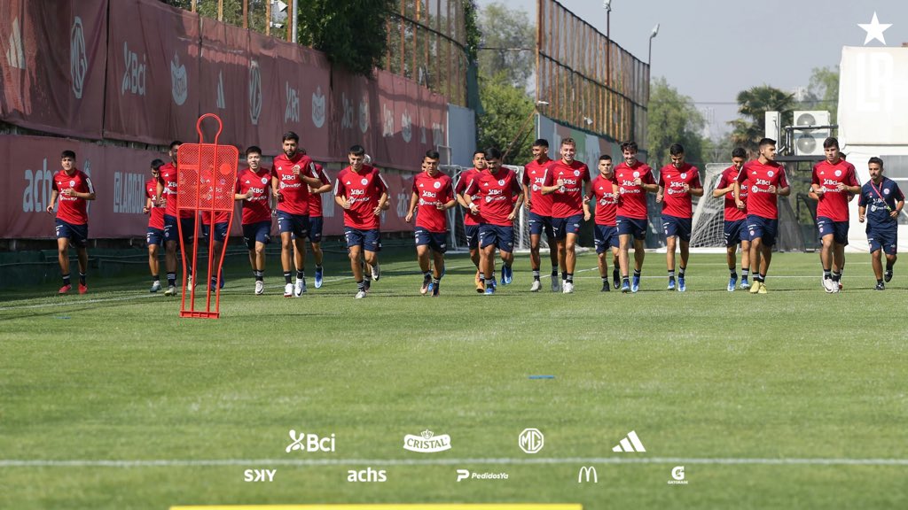 Selección Chilena Sub 23 entrenando para el Preolímpico