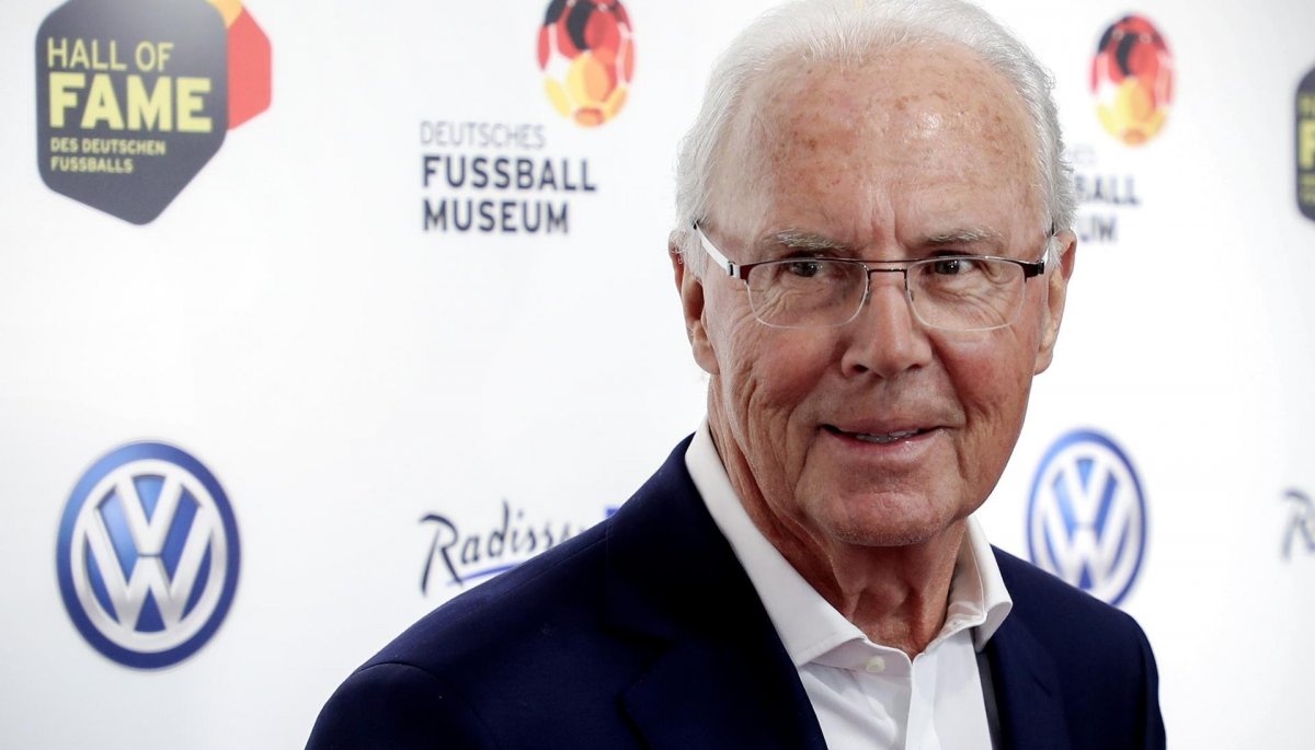 Falleció Franz Beckenbauer, Leyenda Del Fútbol Mundial E Histórico ...