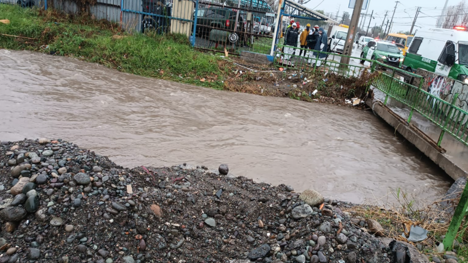 Inminente desborde del Canal Santa Marta.