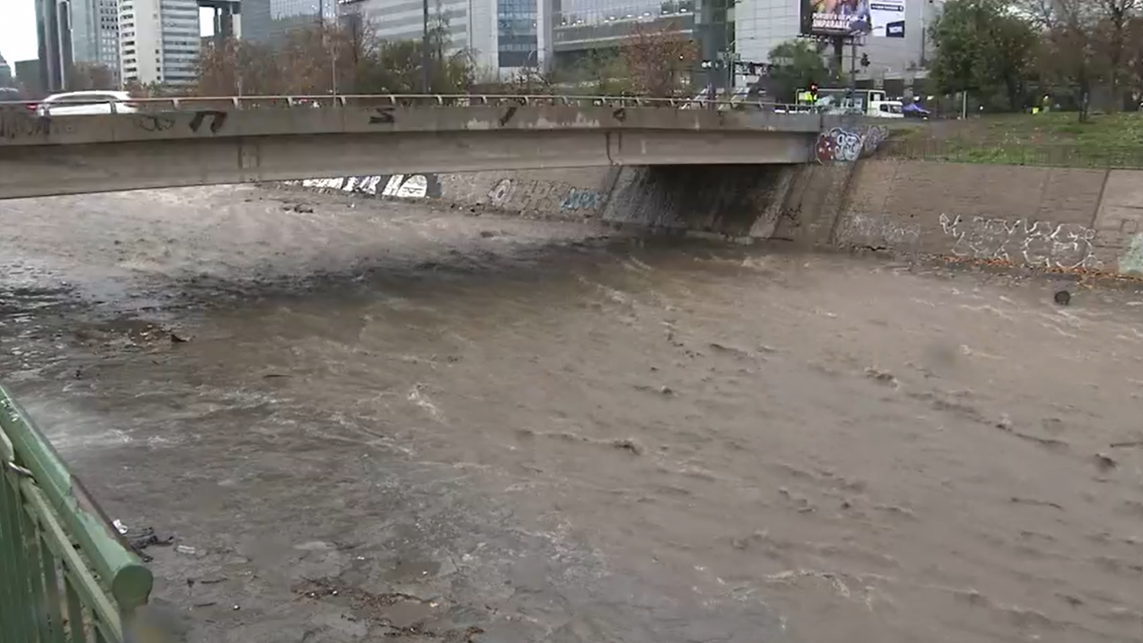 Imagen en vivo del río Mapocho.