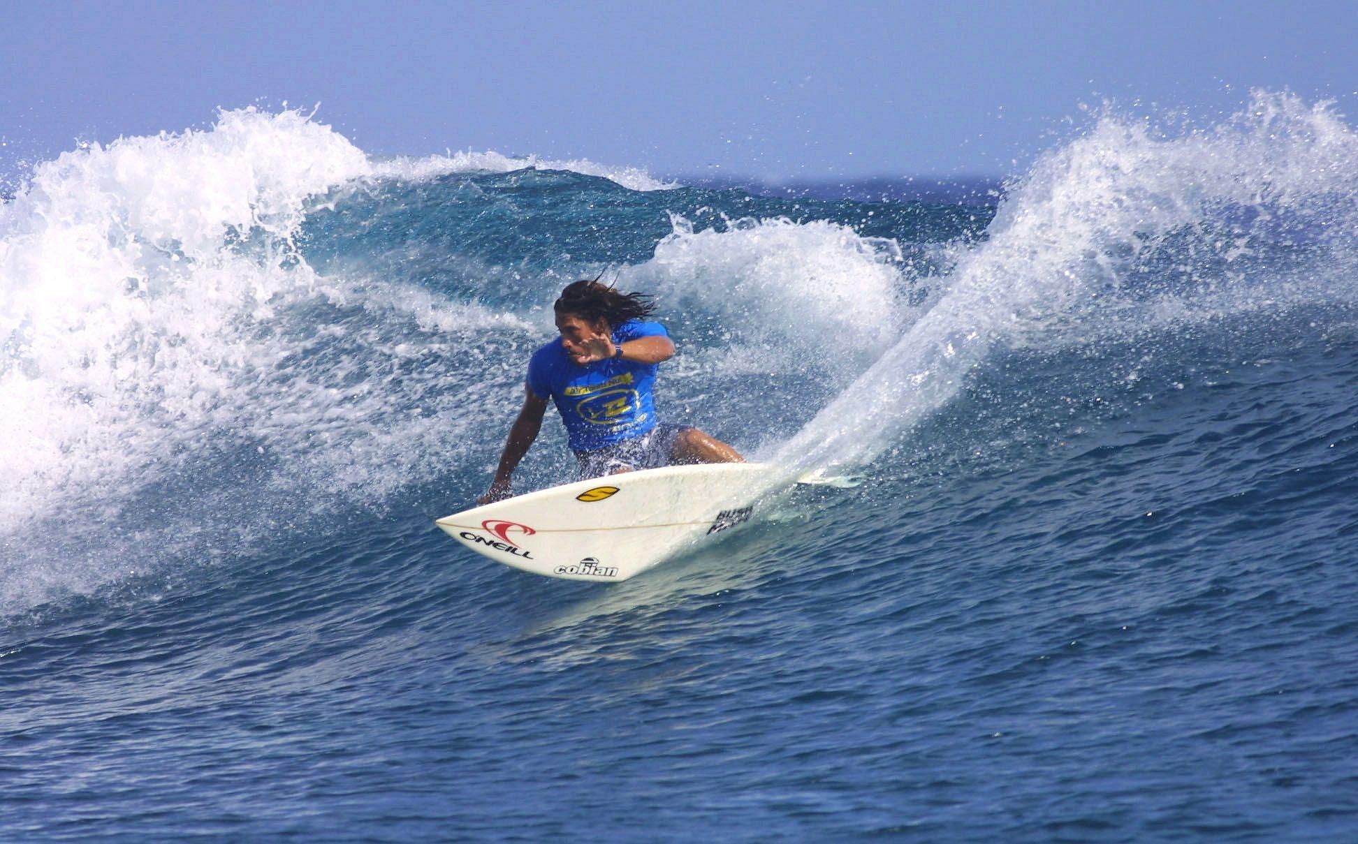 Perry durante una competición en 2003