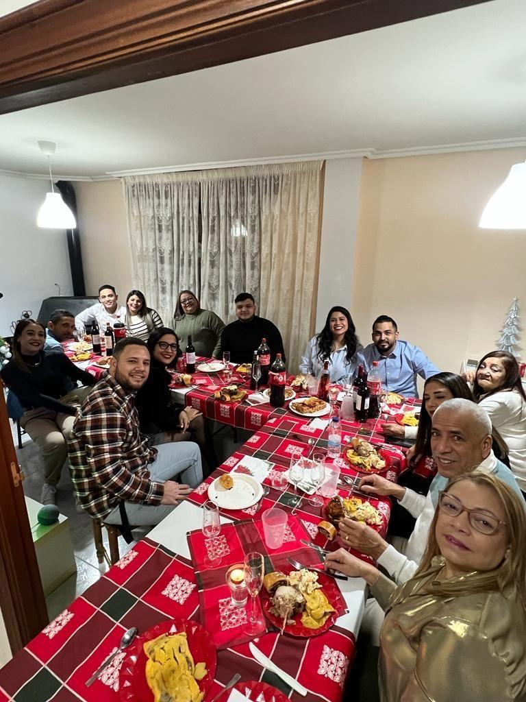 La familia de Alexander Hernández en Navidad. 