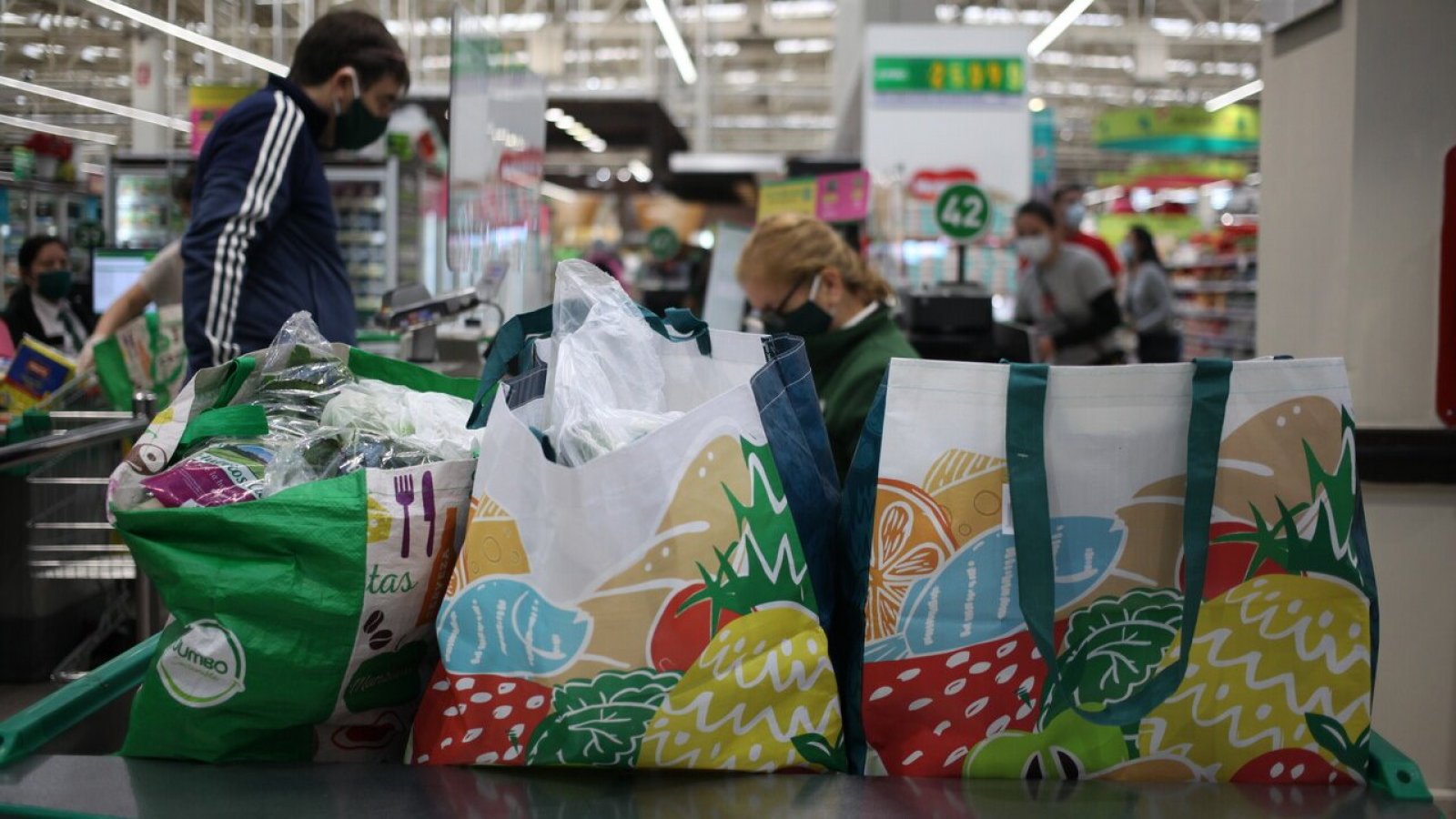 Comercio. Feriados Chile 2024. Feriados agosto