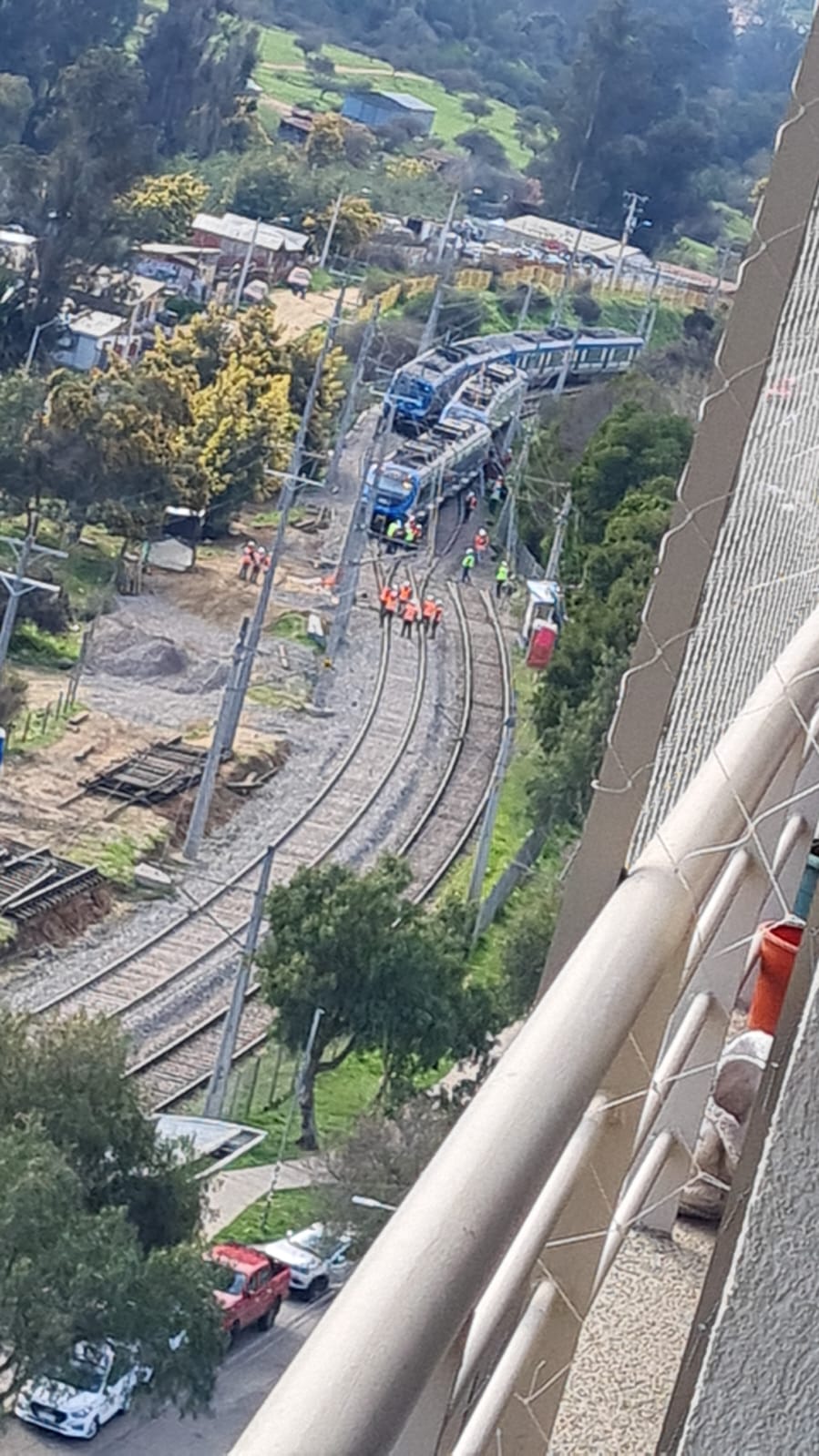 Metro descarrila Quilpué.