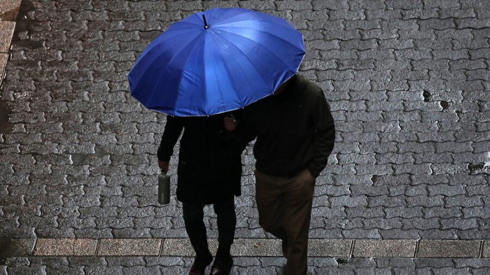 Lluvia en Santiago