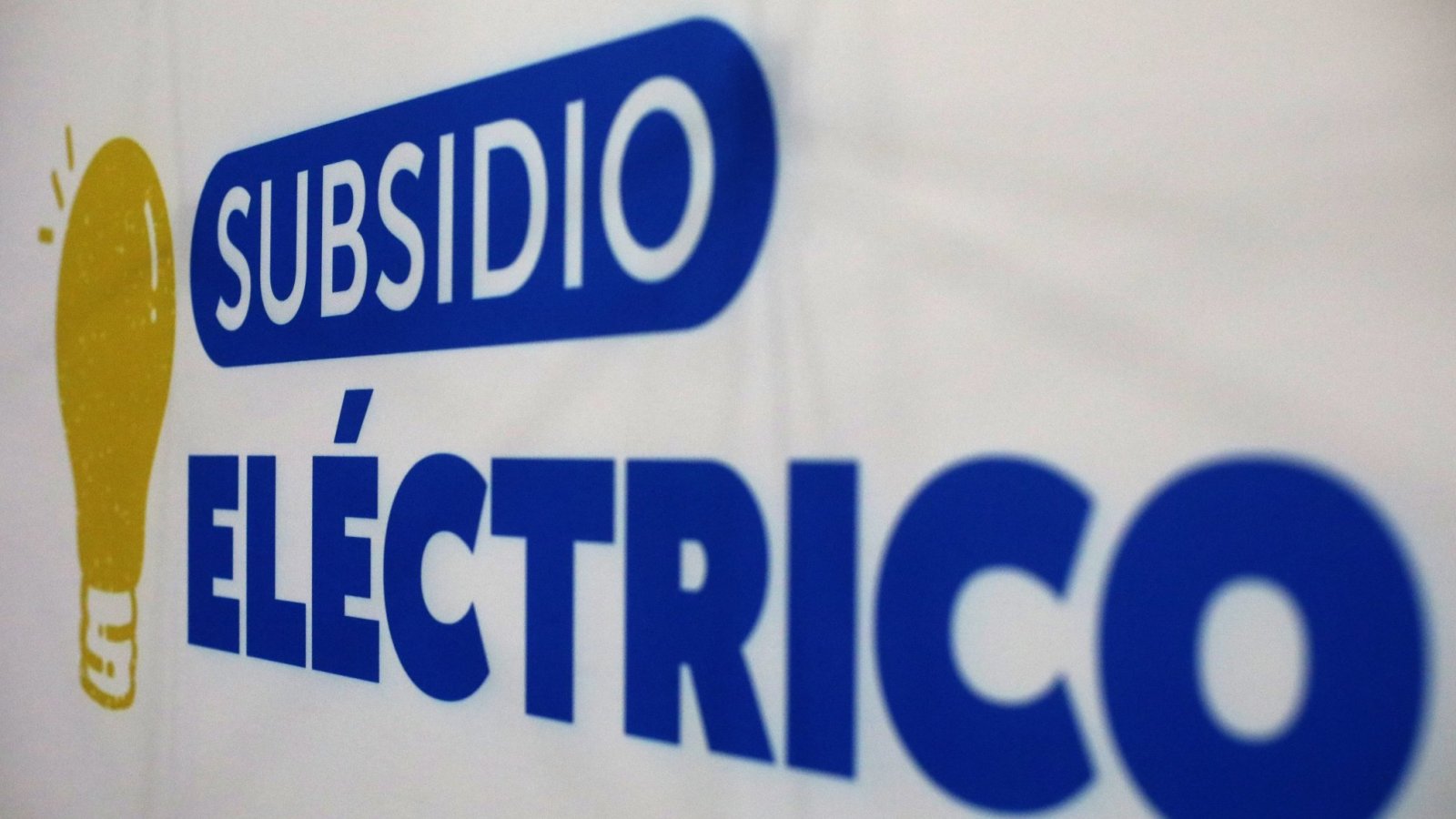 Subsidio Eléctrico 2024. Subsidio de la luz 2024. Cuentas de la luz.