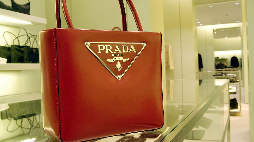 Cartera Prada