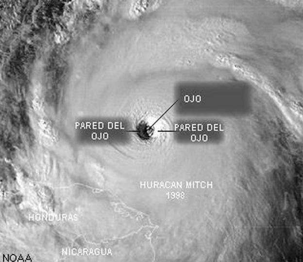 Fotografía satelital de huracán