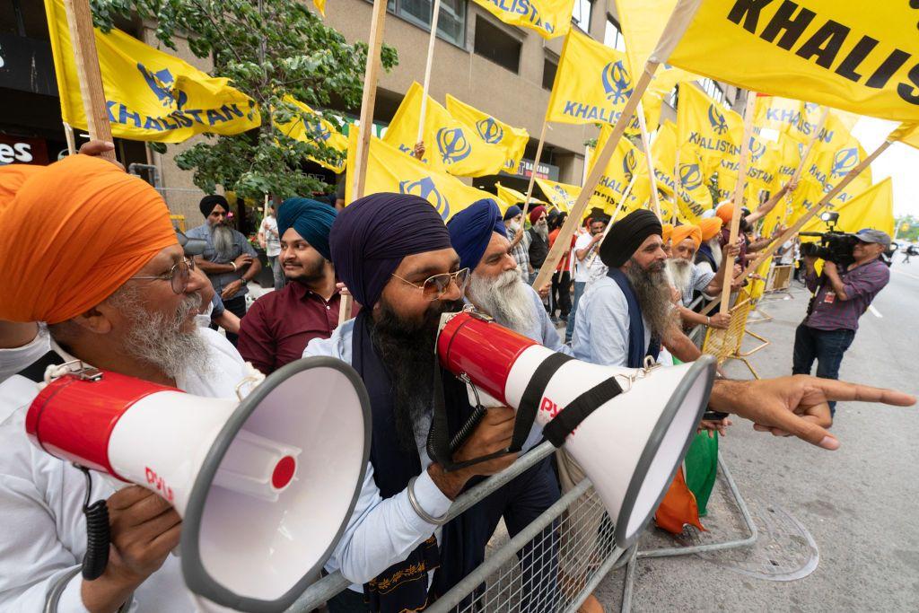 Manifestantes sij en Canadá