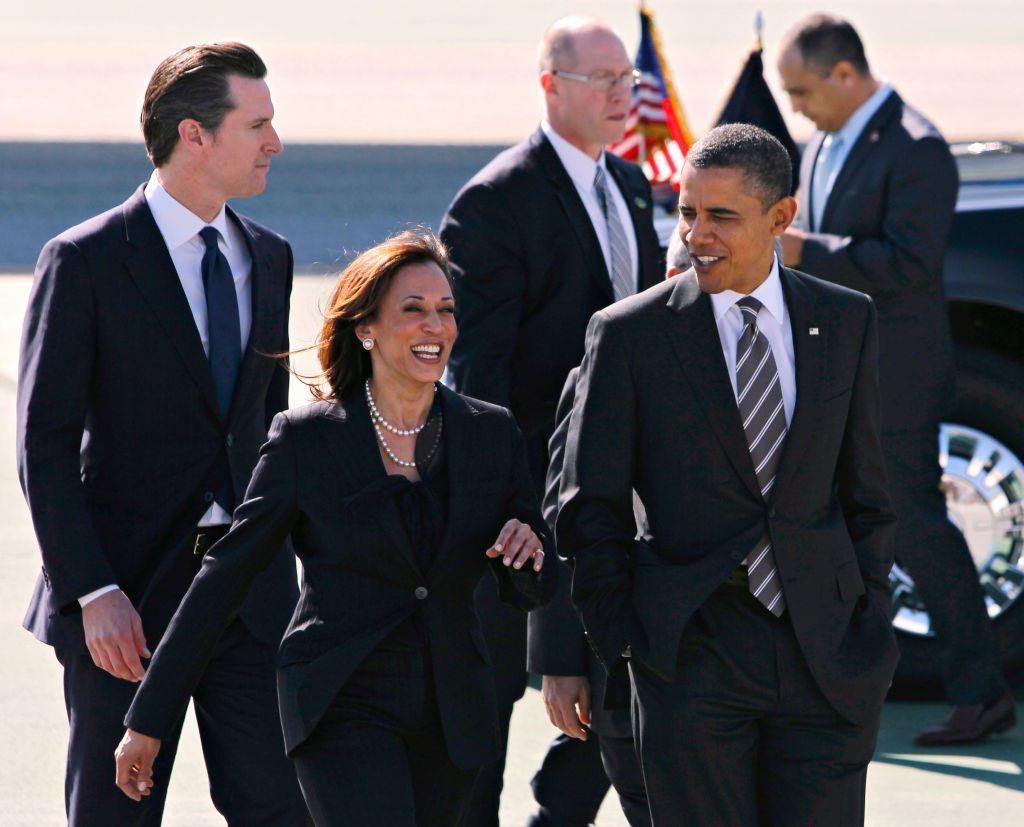 El presidente Obama y la entonces fiscal general de California, Harris, en 2012