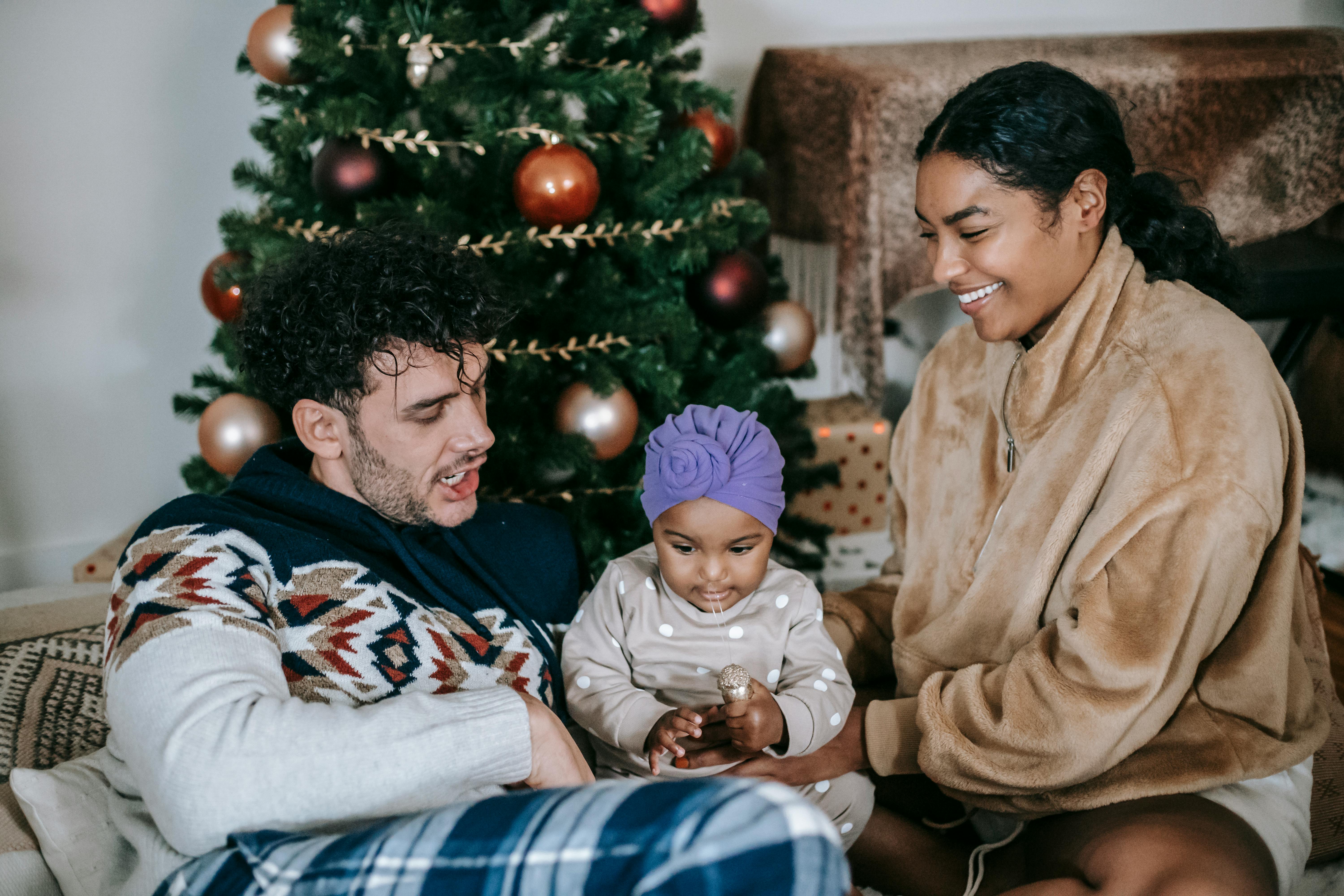 Familia pasando la navidad