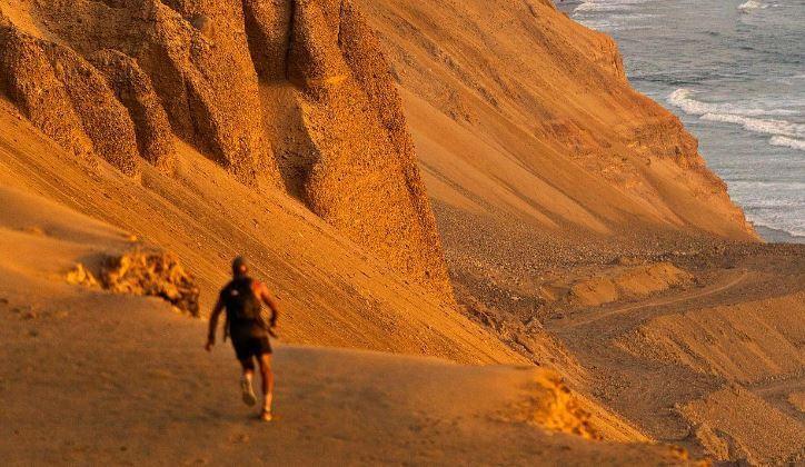 Coban recorre la costa peruana