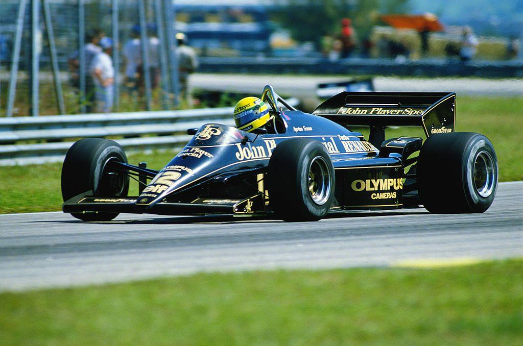 Senna en su Lotus en 1985.