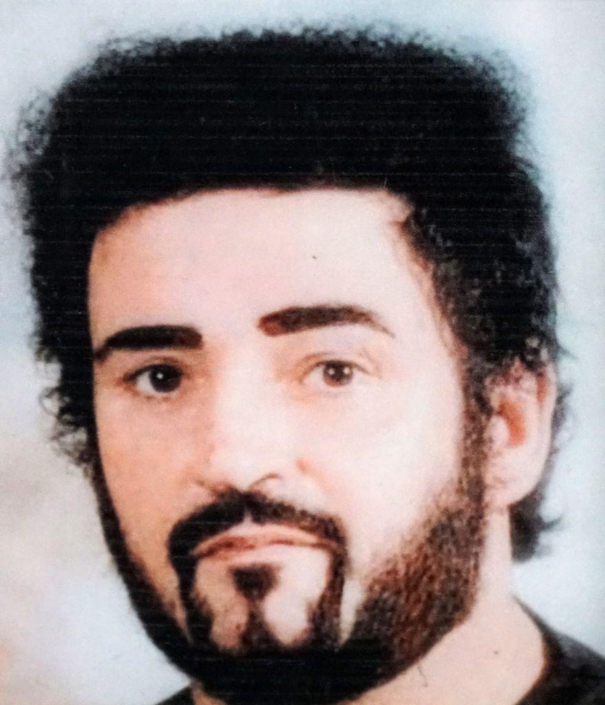 El inglés Peter Sutcliffe fue condenado por asesinar a trece mujeres e intentar asesinar a otras siete. Fue apodado como el "Destripador de Yorkshire".