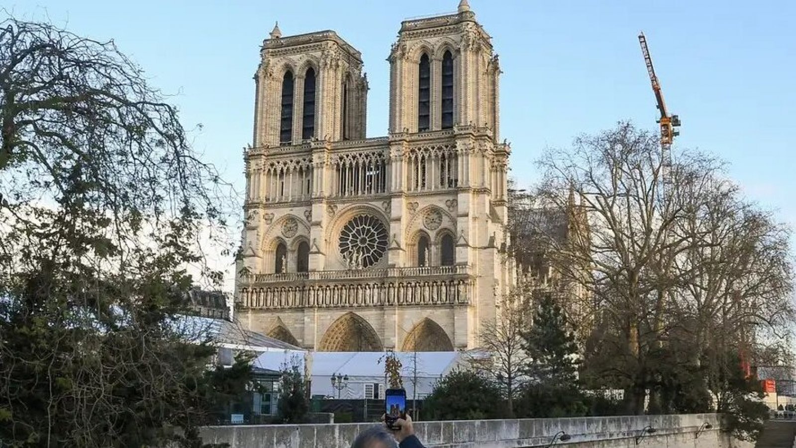 Notre Dame vuelve a abrir cinco años después de incendio